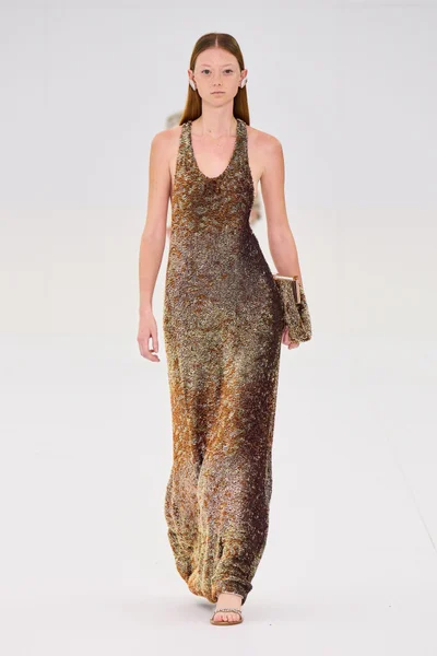 Look 19